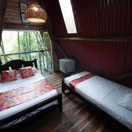 Hostal Las Mariposas Минка Экстерьер фото