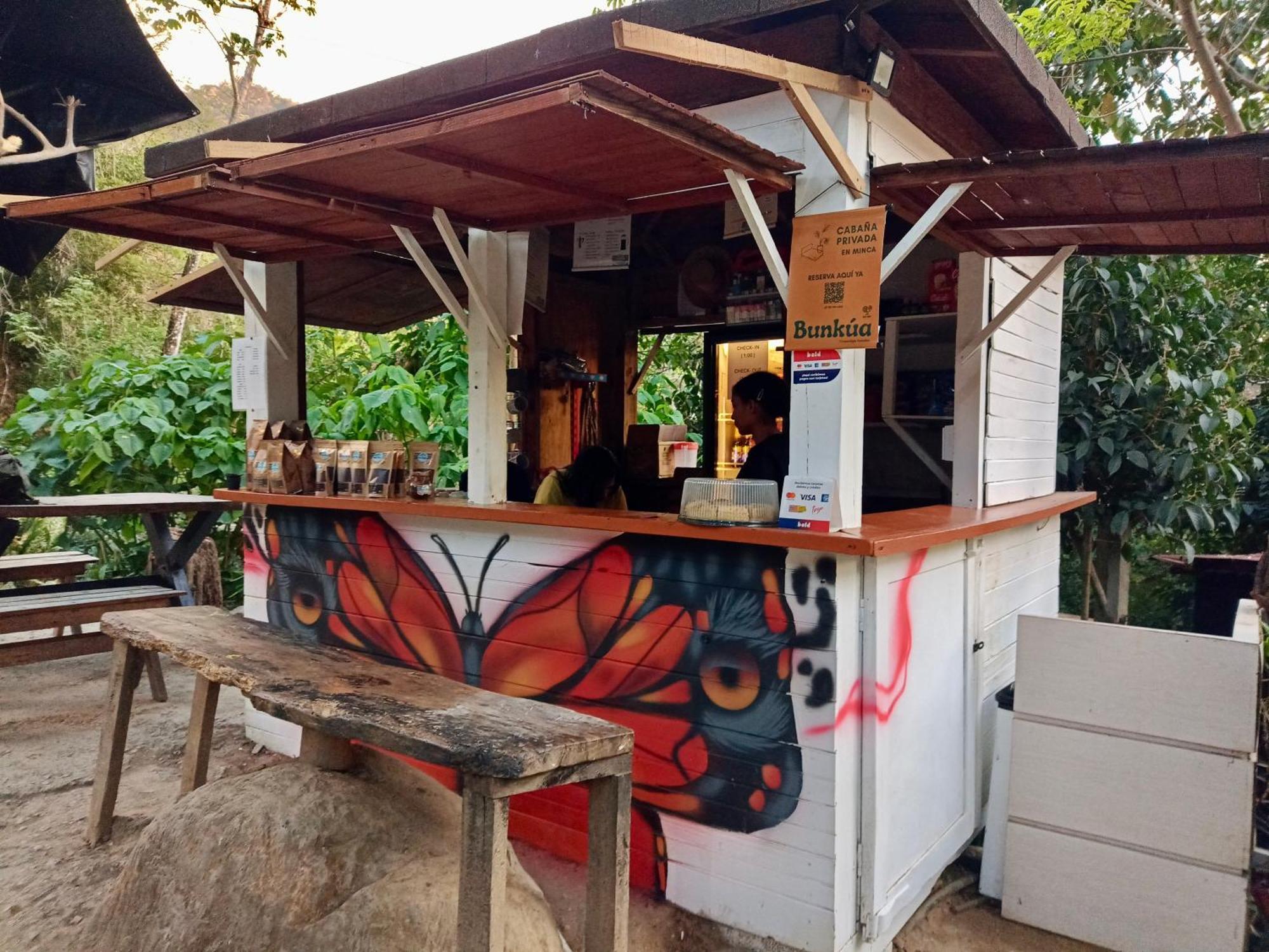 Hostal Las Mariposas Минка Экстерьер фото