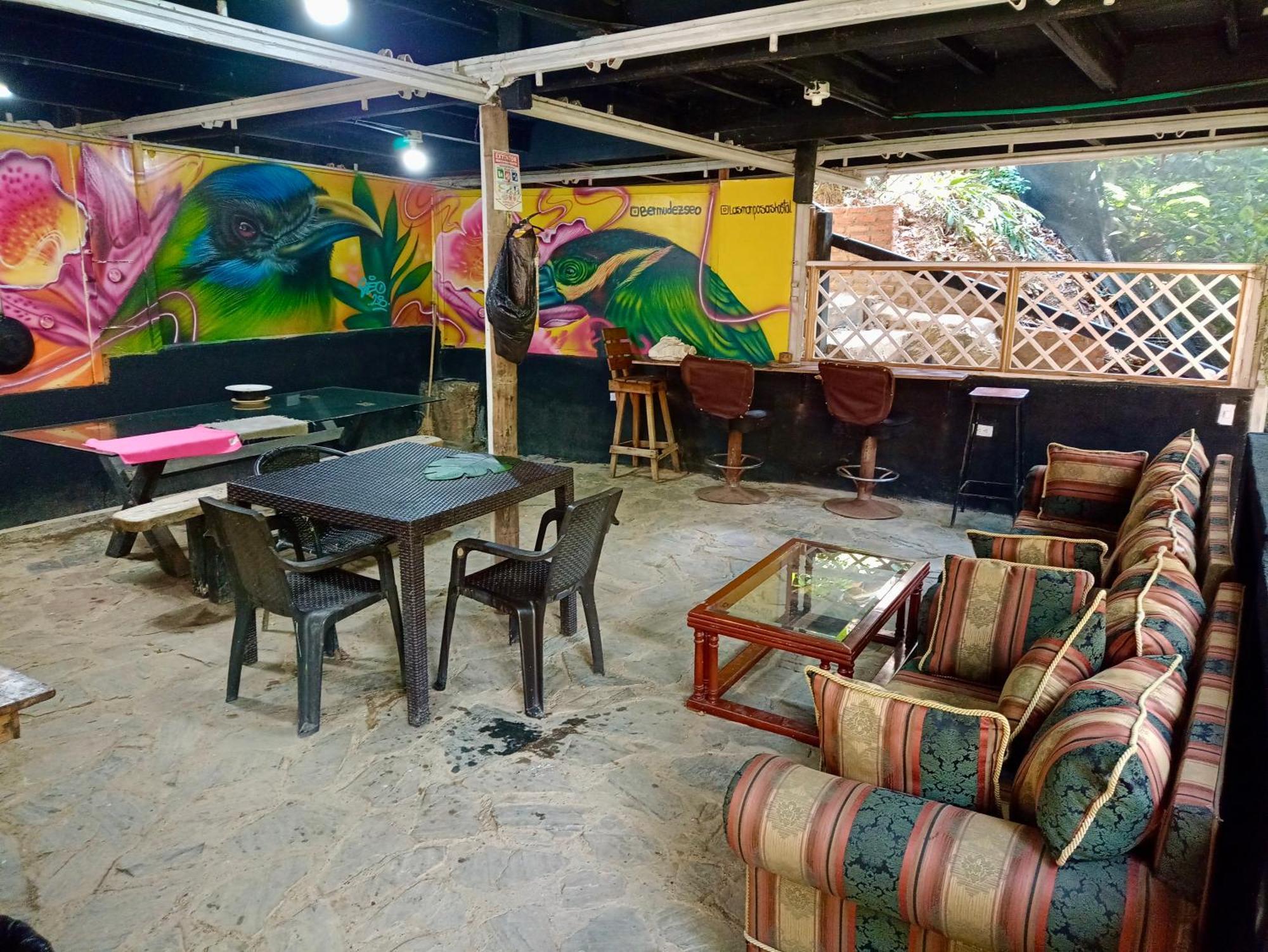 Hostal Las Mariposas Минка Экстерьер фото