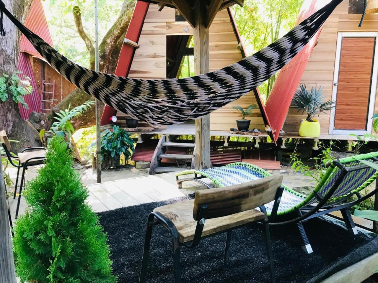 Hostal Las Mariposas Минка Экстерьер фото